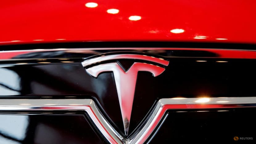 German authorities looking into possible data protection violations by Tesla -newspaper
