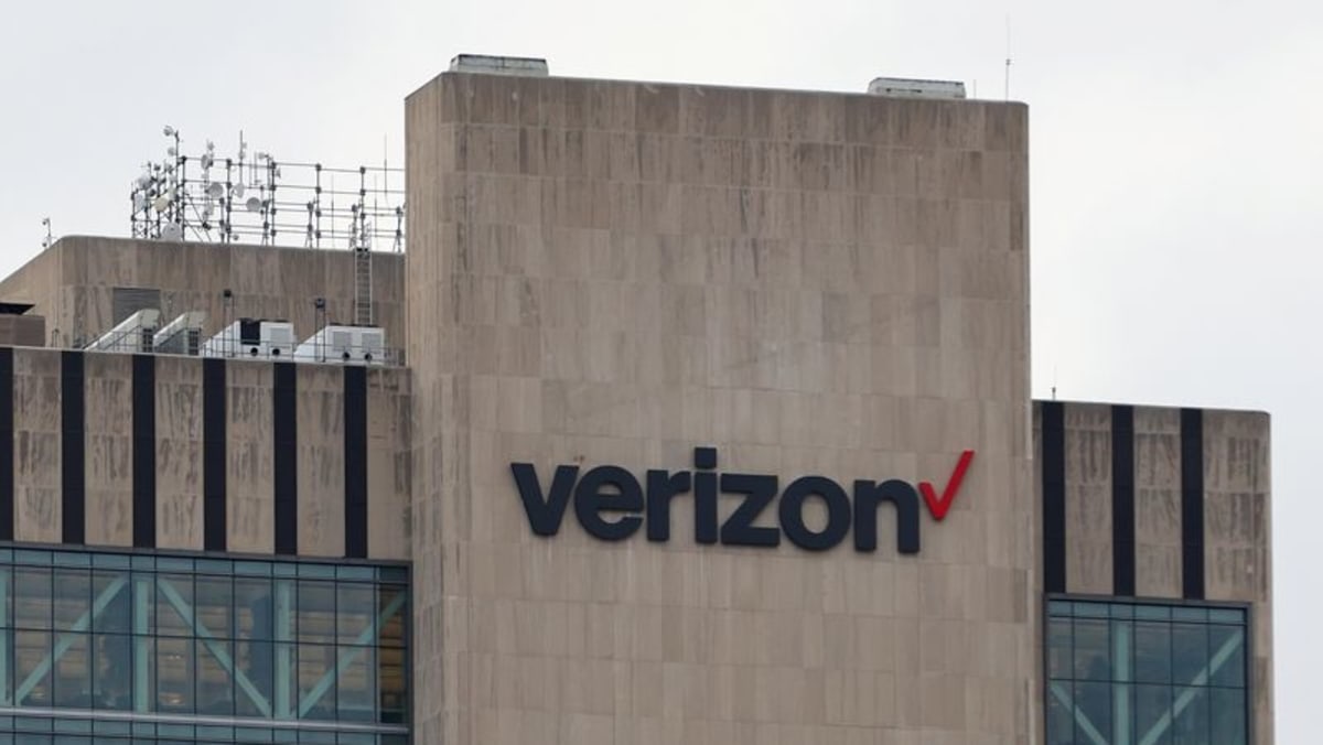 In the fourth quarter, Verizon is expected to incur a 5.8 billion