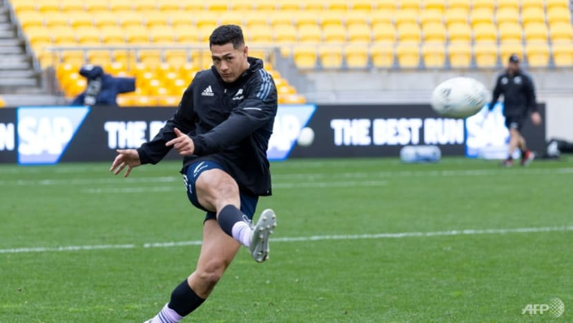 Former rugby league star Tuivasa-Sheck poised for All Blacks debut Former rugby league star Tuivasa-Sheck poised for All Blacks debut