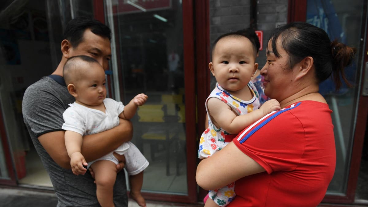 Global fertility rate to keep plummeting, major study warns