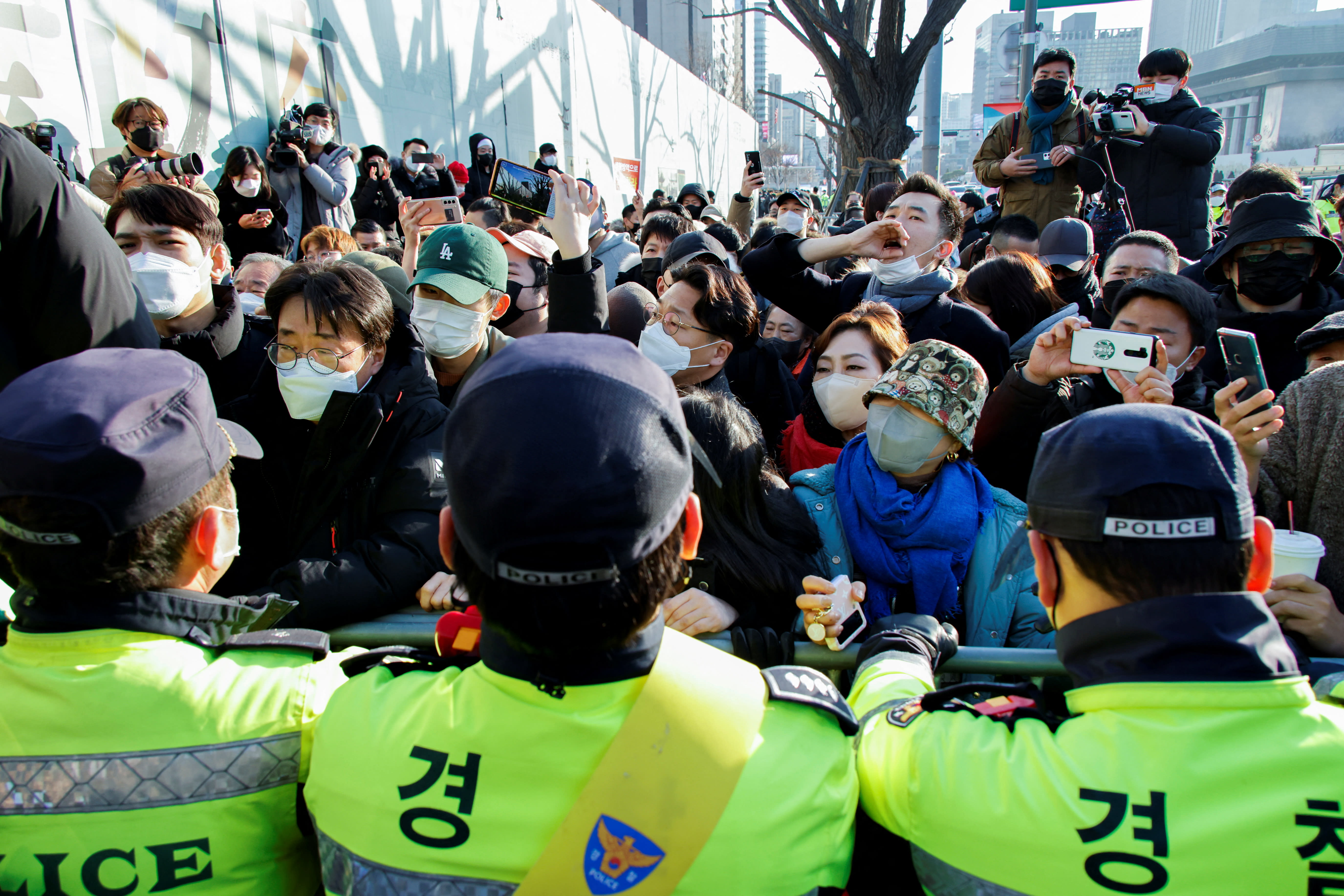 breaking news in south korea today