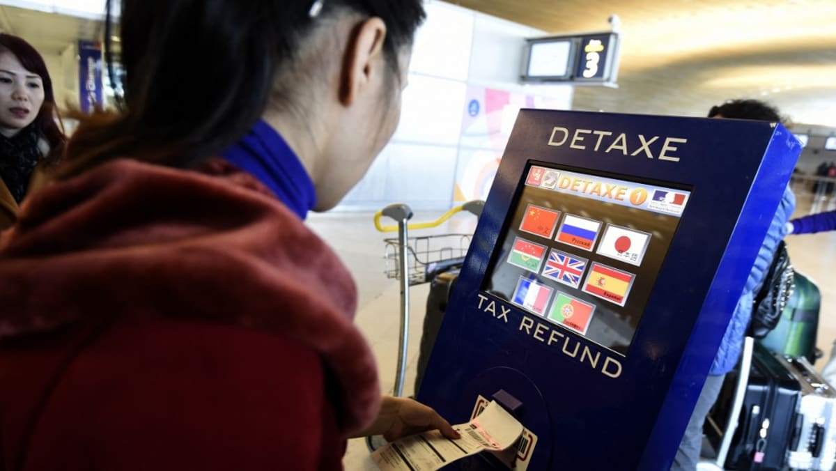 How to get your VAT refund in Paris Charles de Gaulle Airport