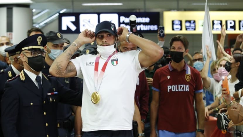 Athletics-Double Olympic champion Jacobs shrugs off doping suspicions Athletics-Double Olympic champion Jacobs shrugs off doping suspicions