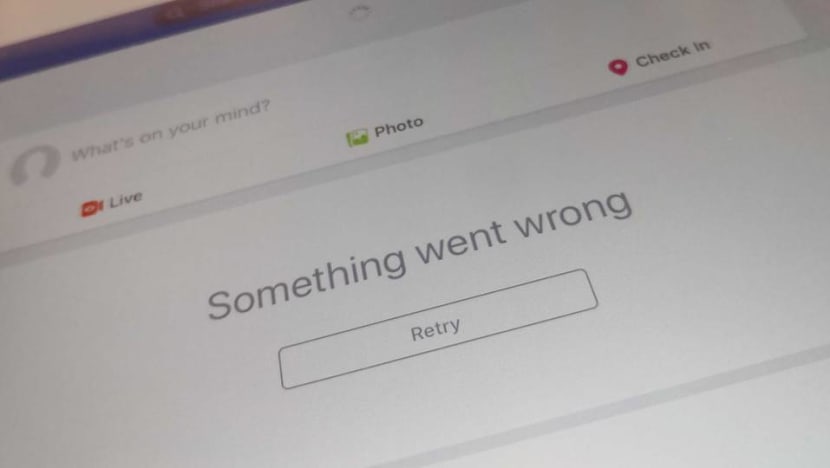 Facebook, Instagram and WhatsApp experience worldwide outage Facebook, Instagram and WhatsApp experience worldwide outage
