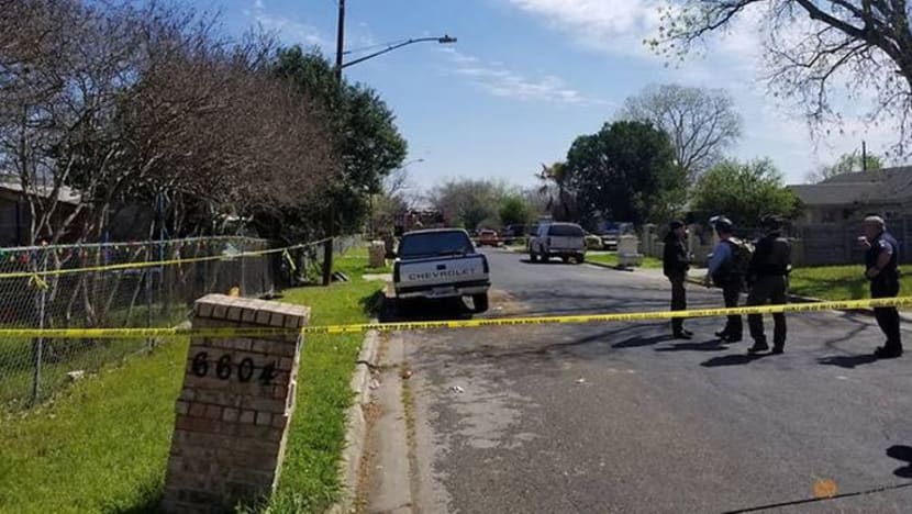 Polis Amerika buru pengebom Texas