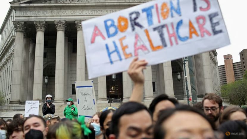 Trudeau vows to defend abortion rights after US Supreme Court move Trudeau vows to defend abortion rights after US Supreme Court move