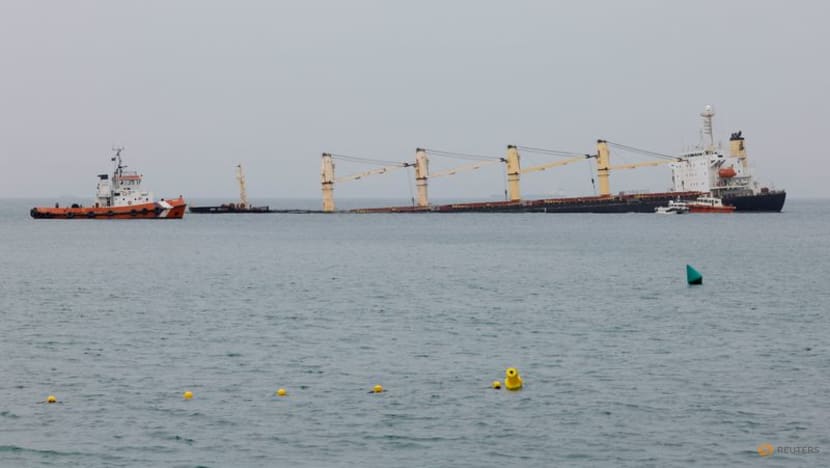 Oil leaking from bulk carrier off Gibraltar after tanker collision Oil leaking from bulk carrier off Gibraltar after tanker collision