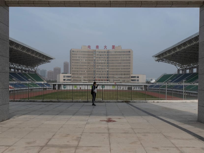 How bad is China’s debt? A city hospital is asking nurses for loans How bad is China’s debt? A city hospital is asking nurses for loans