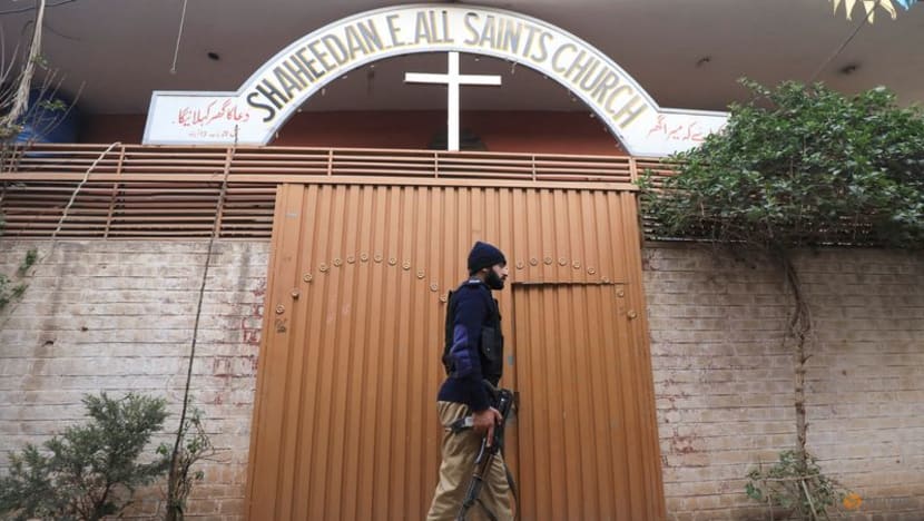 Priest's killing in Pakistan reignites fear in Christian community Priest's killing in Pakistan reignites fear in Christian community