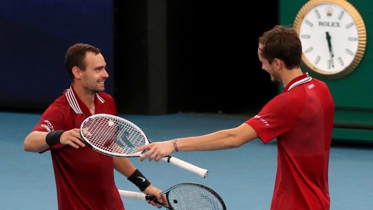 Medvedev bawa juara Rusia ke semifinal Piala ATP