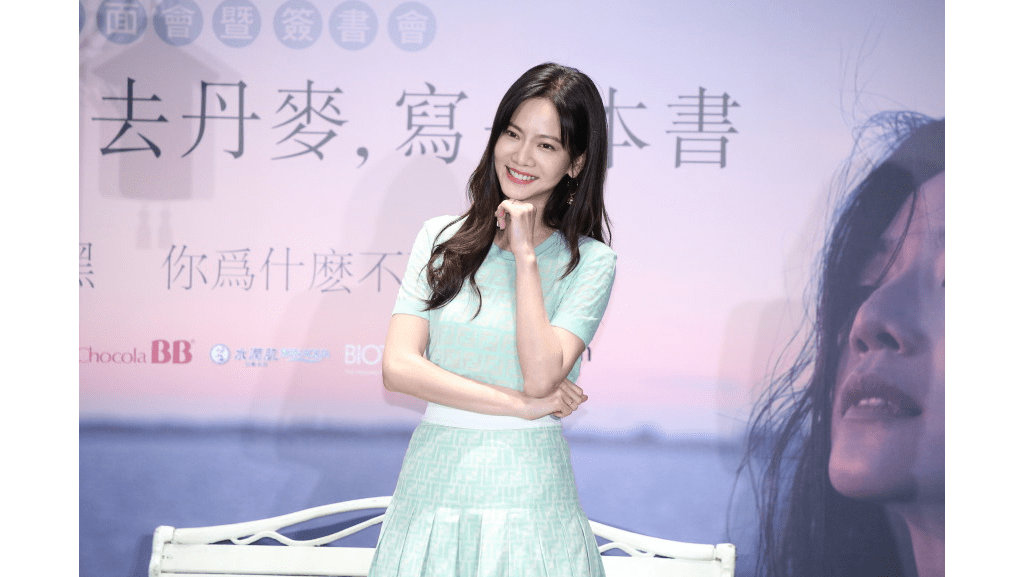 Joanne Tseng turns down jobs to spend Lunar New Year with family Joanne Tseng turns down jobs to spend Lunar New Year with family