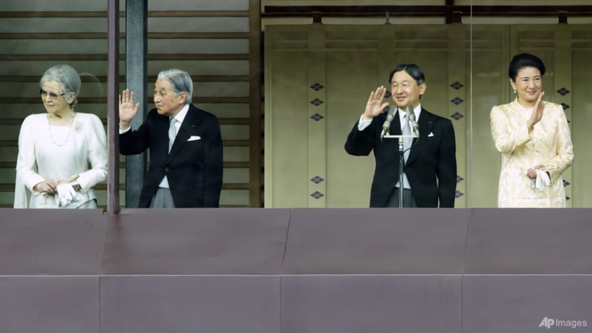 Jepang menghadapi dilema kerajaan saat monarki kuno menyusut