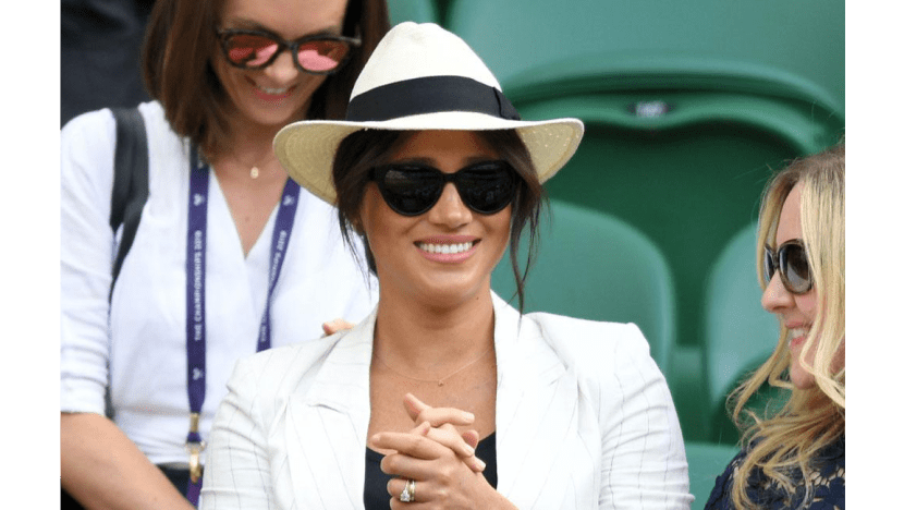 Duchess Meghan partakes in yoga class Duchess Meghan partakes in yoga class