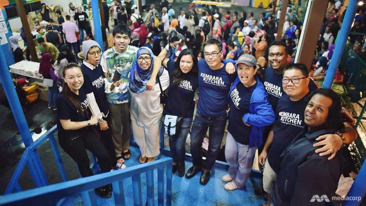 United, they feed Malaysiau0027s hungry: The kitchen where race and 