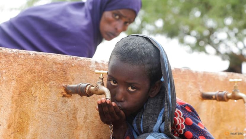 As hunger spreads in Somalia, babies start to die As hunger spreads in Somalia, babies start to die