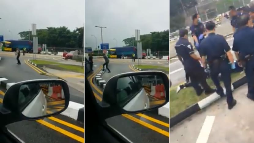 Man who had stand-off with police near Woodlands Checkpoint pleads guilty to armed robbery and other offences