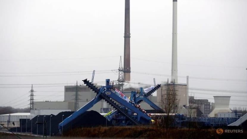 Germany would have missed 2020 climate goal without COVID-19 emissions drop Germany would have missed 2020 climate goal without COVID-19 emissions drop