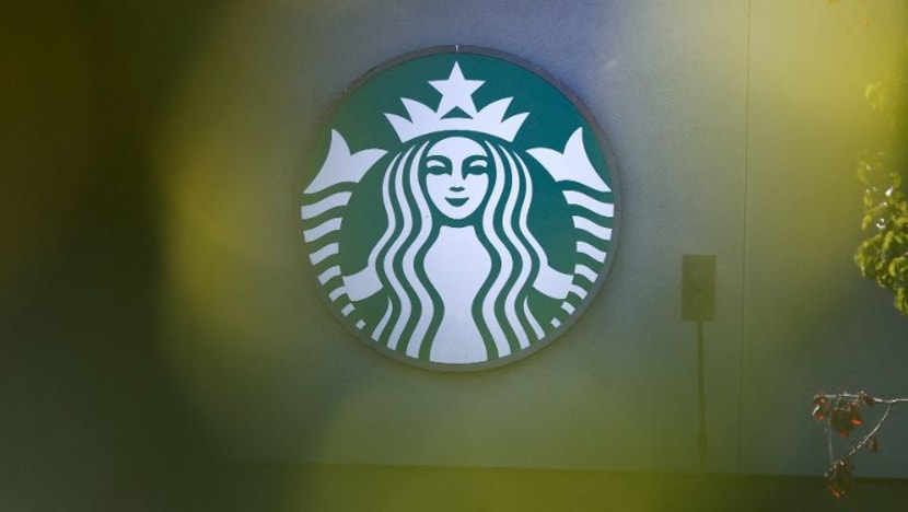 Starbucks tutup 2 cawangan di China susuli aduan guna bahan tamat tarikh luput