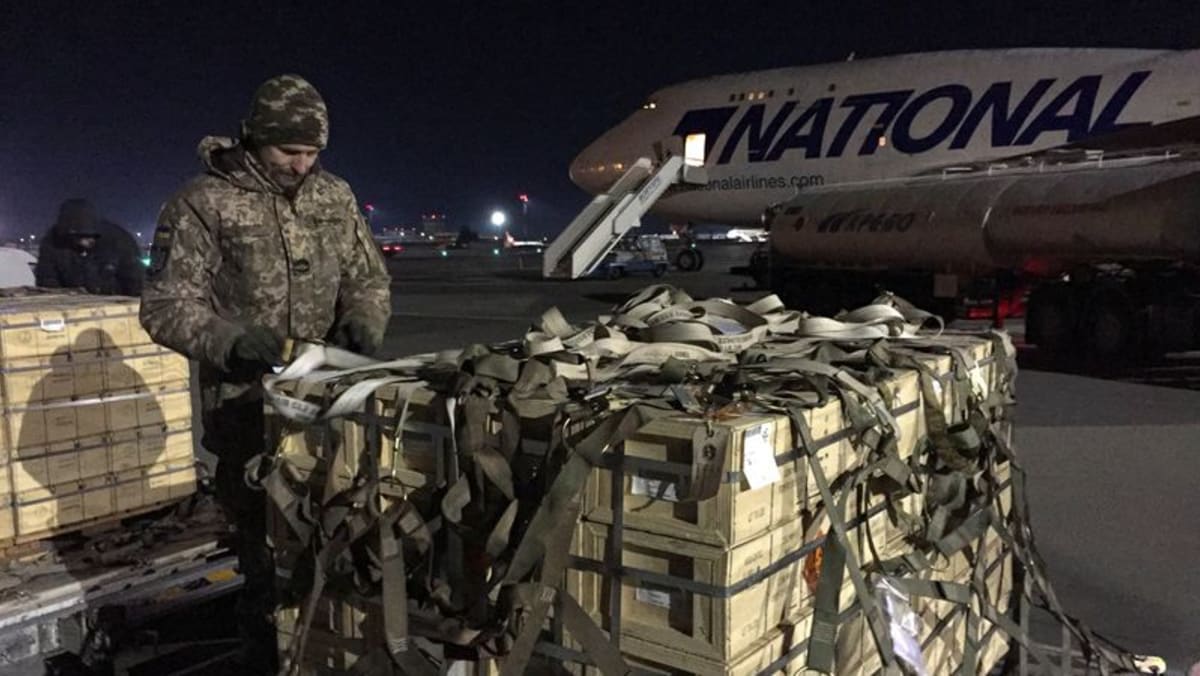 US to give Ukraine new US0 million military aid package