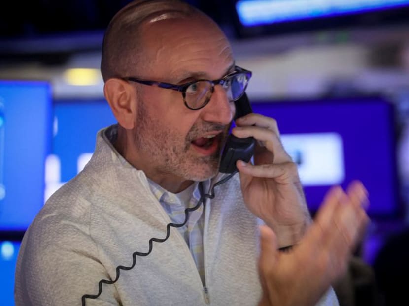 Yields slip, stocks struggle as economic fears grow Yields slip, stocks struggle as economic fears grow