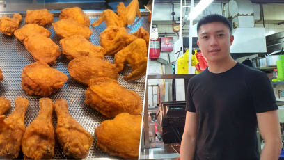 Ex-SBS Bus Driver, 29, Sells “Malaysian Homemade Fried Chicken” At Hawker Stall