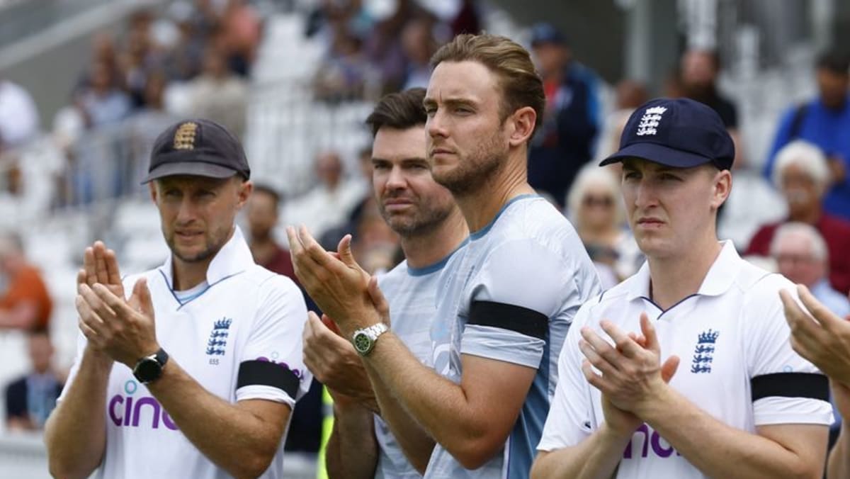 broad-anderson-will-be-part-of-england-s-ashes-squad-mccullum