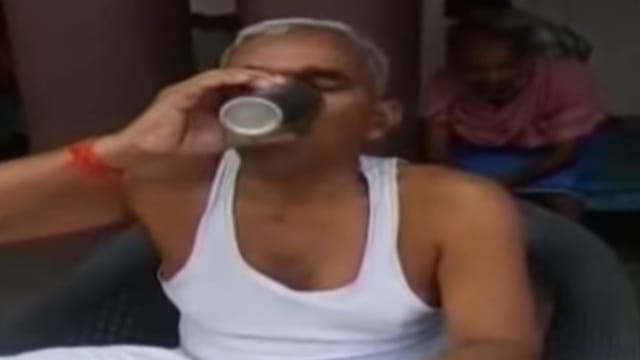 【冠状病毒19】示范喝牛尿防疫  印度议员：每早空腹饮效果佳