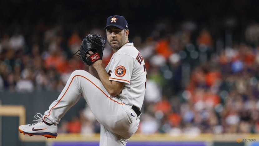 MLB roundup: Justin Verlander tosses 6 no-hit innings in Astros' win MLB roundup: Justin Verlander tosses 6 no-hit innings in Astros' win