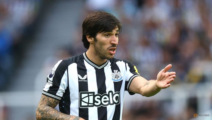 Tonali on target as Newcastle thump Aston Villa 5-1