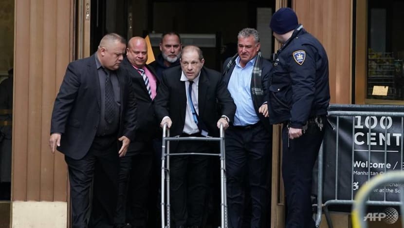 Harvey Weinstein agrees to US$25 million settlement with accusers Harvey Weinstein agrees to US$25 million settlement with accusers