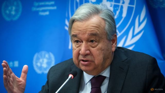UN chief urges fossil fuel ad ban as heat records pile up