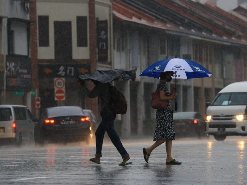 Wet weather in the second half of November 2021 is due to the monsoon rain band, which is forecast to continue to lie over the equatorial Southeast Asian region for the rest of the month. Wet weather in the second half of November 2021 is due to the monsoon rain band, which is forecast to continue to lie over the equatorial Southeast Asian region for the rest of the month.