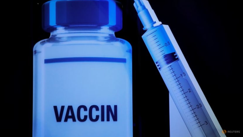Reluctant French get COVID-19 vaccination as health pass closes doors Reluctant French get COVID-19 vaccination as health pass closes doors
