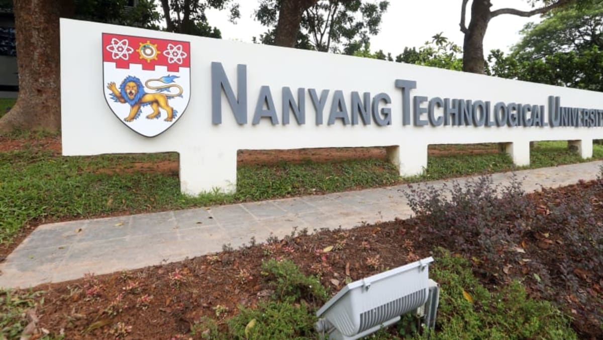 NTU undergrad tried to photograph male hostel mate in shower; gets  detention order - TODAY