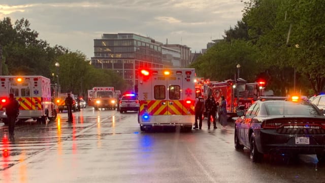 白宫附近公园发生雷击事故 三人被击中死亡