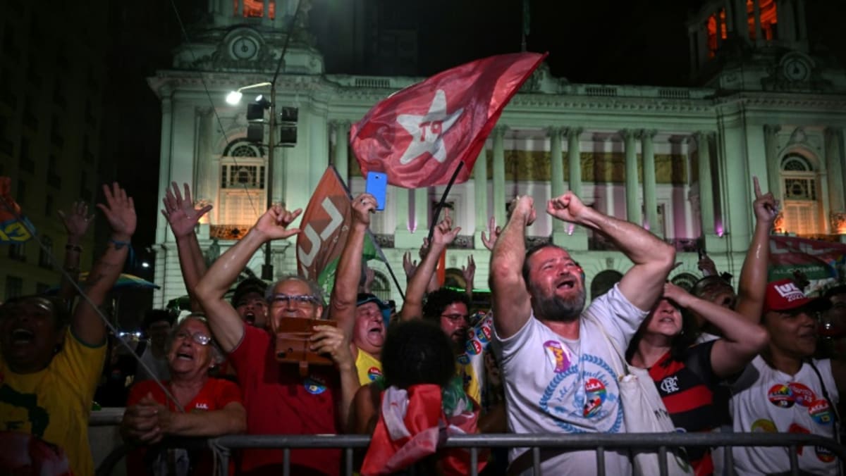 lula-makes-dramatic-comeback-with-narrow-brazil-poll-victory