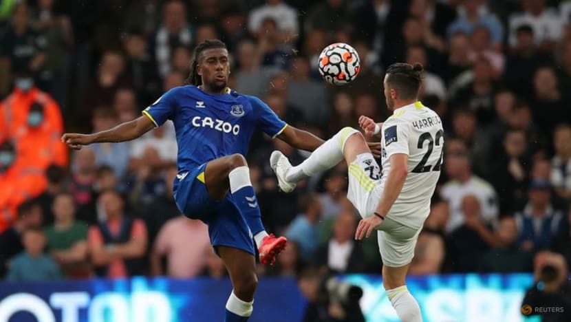 Football: Raphinha rocket earns Leeds 2-2 home draw against Everton Football: Raphinha rocket earns Leeds 2-2 home draw against Everton