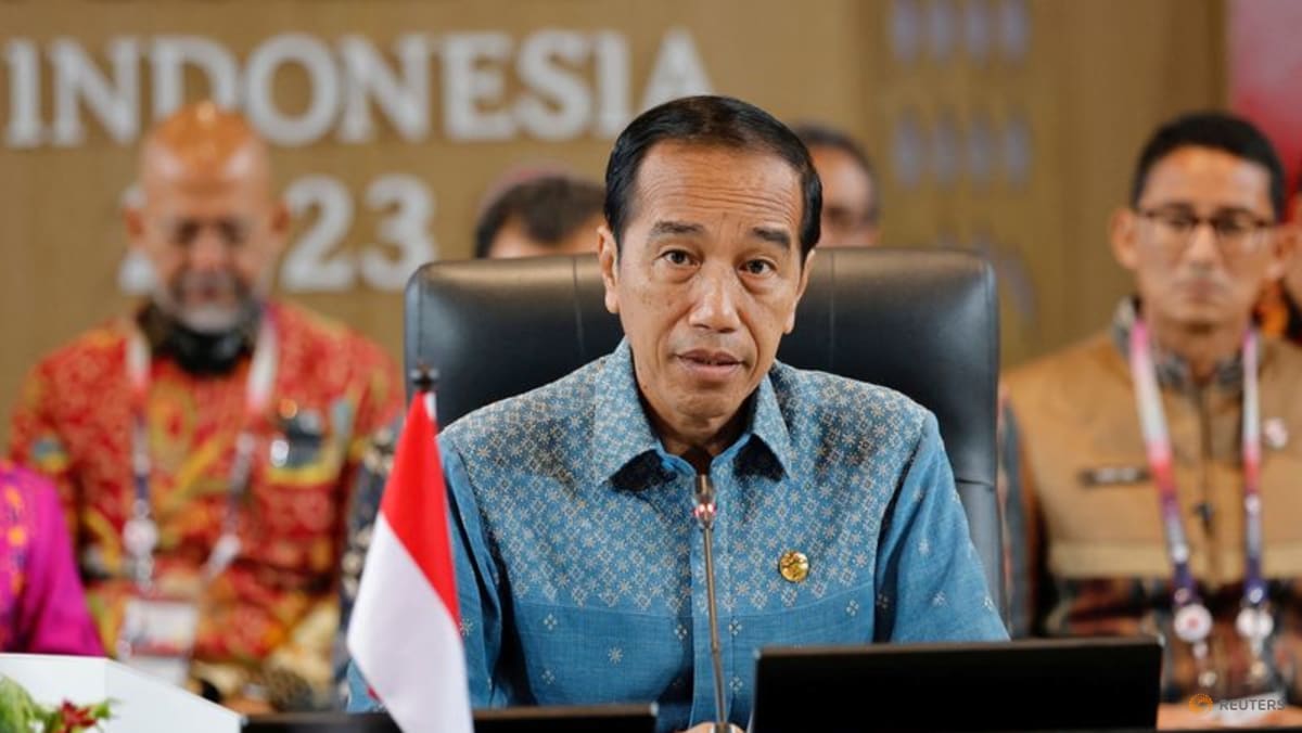 Indonesian president warns cabinet against overspending - TODAY