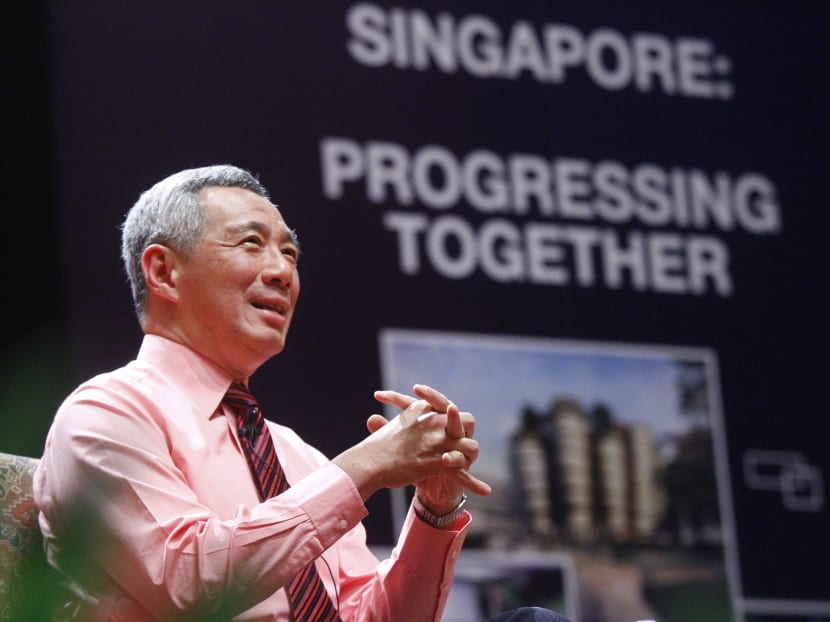 Prime Minister Lee Hsien Loong address university students at a dialogue session at the Nanyang Technological University on Jan 28, 2014. Photo: Ernest Chua