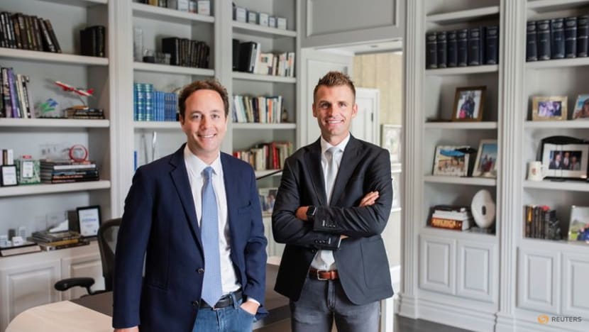 Home co-ownership platform Pacaso raises US$
125 million in round led by SoftBank Home co-ownership platform Pacaso raises US$
125 million in round led by SoftBank