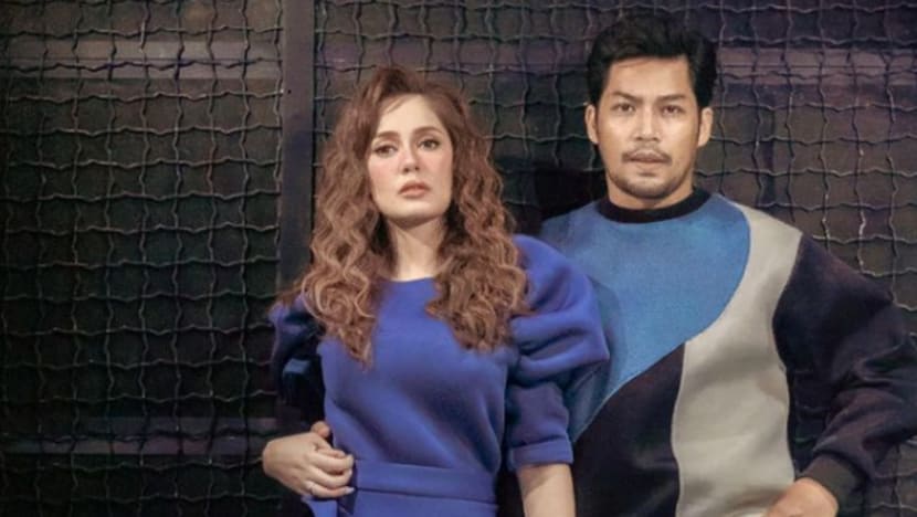 Sesi ramah mesra bertukar tragedi; lelaki disangka peminat serang pelakon M'sia Kamal Adli Sesi ramah mesra bertukar tragedi; lelaki disangka peminat serang pelakon M'sia Kamal Adli