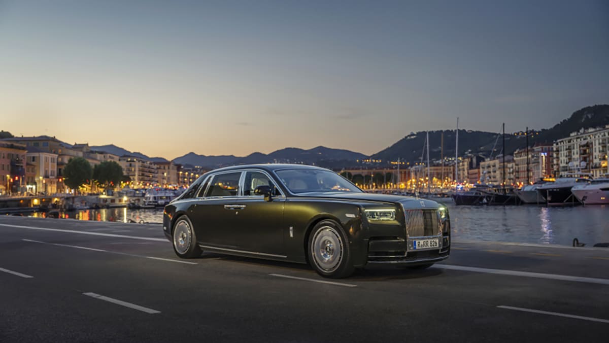 Sur la Côte d’Azur avec Rolls-Royce by Rolls-Royce – la nouvelle Phantom Series II