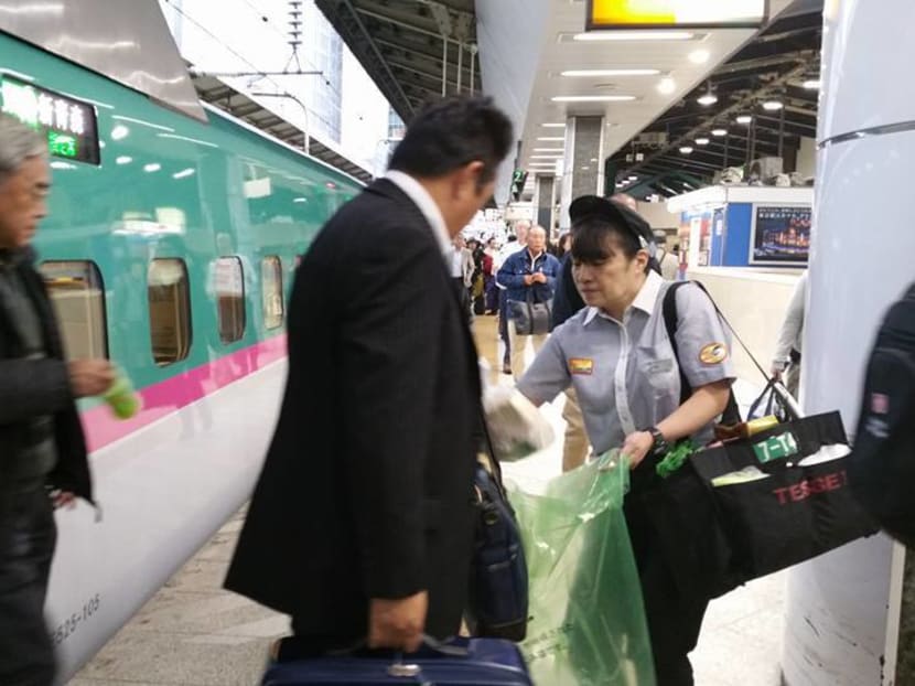 Cleaning brigade helps Japan’s bullet trains to run on time Cleaning brigade helps Japan’s bullet trains to run on time