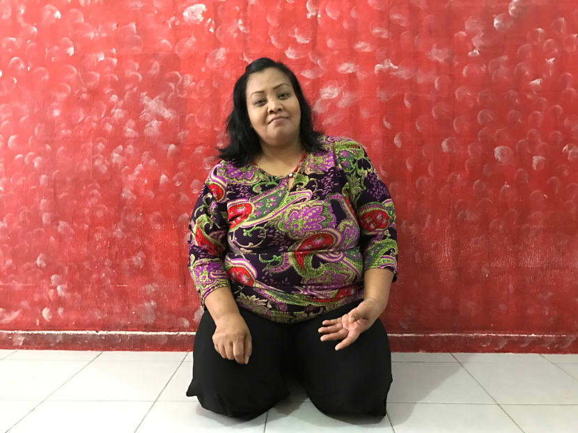 Meet single mother Azizah, who takes care of 4 children and an elderly mum