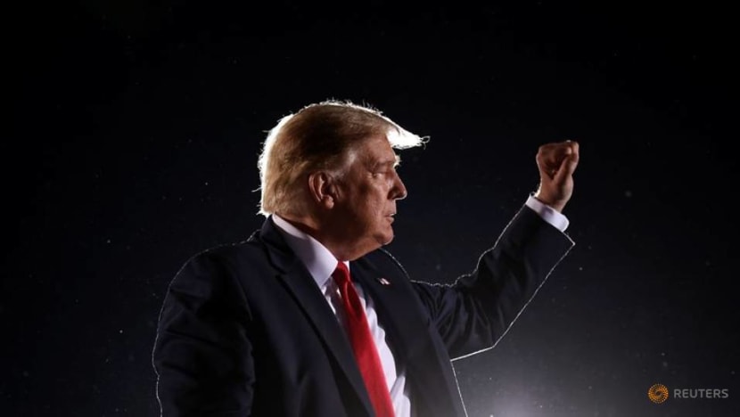 Trump heads to Michigan, Wisconsin in re-election campaign push Trump heads to Michigan, Wisconsin in re-election campaign push