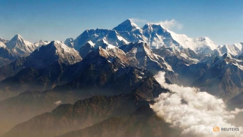 Everest shut down after Nepal suspends permits over COVID-19 Everest shut down after Nepal suspends permits over COVID-19