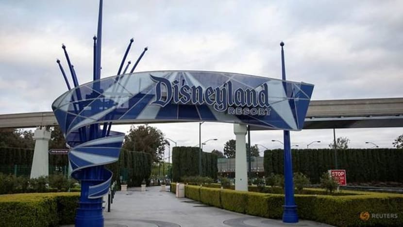 Para pekerja Disneyland AS kata usul pembukaan semula pada Julai mungkin terlalu awal