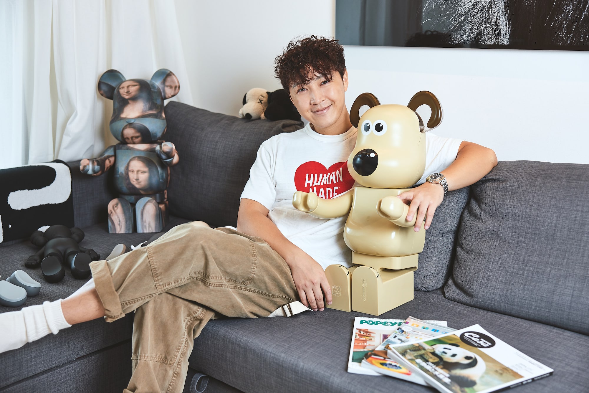 Jeffrey Xu’s S$800K Condo Is Filled With Designer Toys, Cool Artwork & ‘Mementos’ From Fights With Girlfriend Felicia Chin