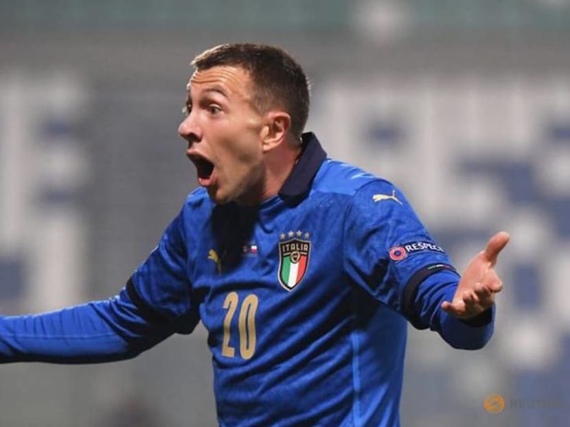 Bernardeschi becomes sixth Italy player to test positive for COVID-19 Bernardeschi becomes sixth Italy player to test positive for COVID-19