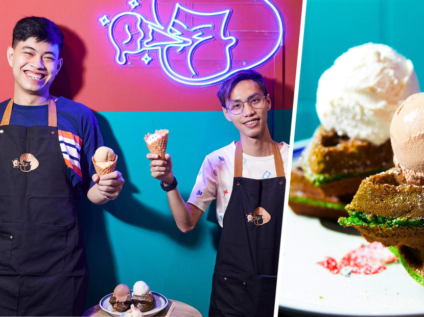 NUS Pals Open Gelato Shop As “First Jobs”, S’porean Flavours Like Pandan, Muah Chee On Menu NUS Pals Open Gelato Shop As “First Jobs”, S’porean Flavours Like Pandan, Muah Chee On Menu